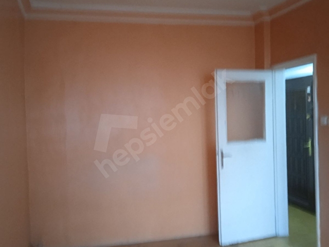 ÇELİKTEPE DE 2+1 70 M2 KİRALIK DAİRE AKSU EMLAK TAN - Görsel 13