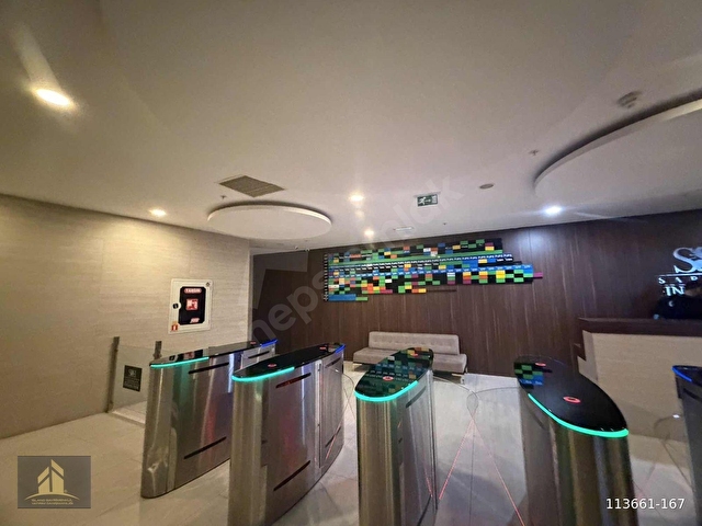 SARPHAN FİNANSPARKTA HAVUZ CEPHELİ KİRALIK OFİS - Görsel 13