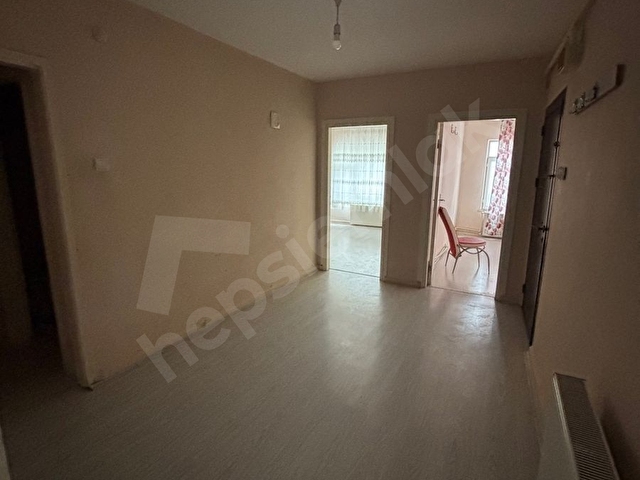 Merkezi Konumda 2+1 Kiralık Daire - Görsel 7