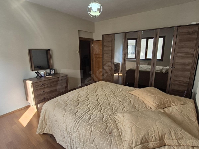 DEĞER GYO 4+1 BÜRO,OFİS,DAİRE 250 M2 MERKEZ DE YANGIN MERDİVENİ - Görsel 19