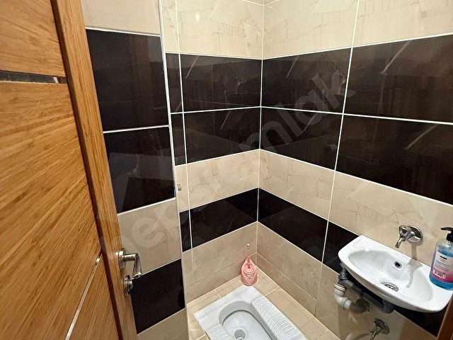 BEYLİKDÜZÜ YAKUPLU DA METROBÜSE 10DK SATILIK ARA KAT 3+1=130M2 - Görsel 23