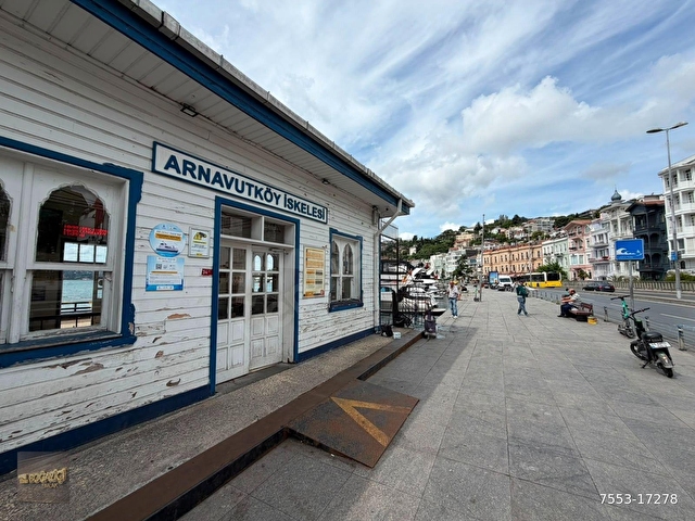 ARNAVUTKÖY İSKELESİNE ÇOK YAKIN İÇİ YENİLENMİŞ, EŞYALI 100m2 2+1 DAİRE