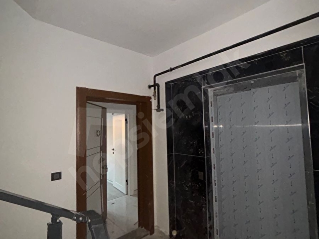 FEN LİSESİ CİVARI SATILIK 2+0 SIFIR DAİRE