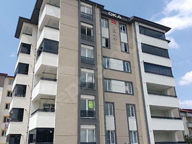 Camikebir mahallesi meydan başı mezarlığı yanı 2+1 kiralık arakat daire - Görsel 2