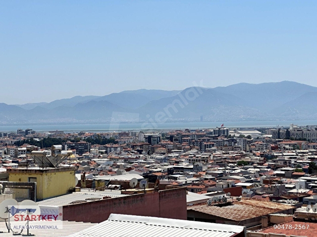 Küçük Çiğlide önü açık ferah geniş Kiralık 3+1 Daire - Görsel 18