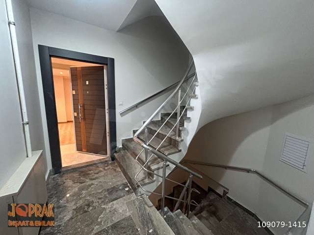 🏡✨ By Toprak İnşaat Emlak’tan Fırsat Daire! ✨🏡  📍 Çırpıcı’da, Buz Adası’na yakın sıfı - Görsel 23