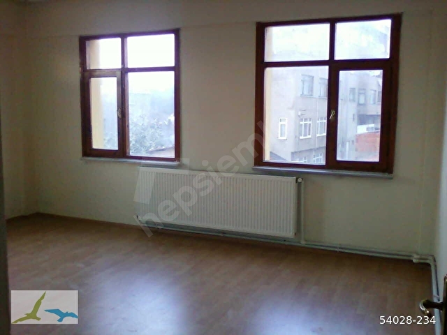 İHSANİYE KURTULUŞ CAD. VE KAPALI PAZARA YAKIN, 90 M2, 2+1, ARA KÖŞE KAT KOMBİLİ KİRALIK DAİRE - Görsel 3