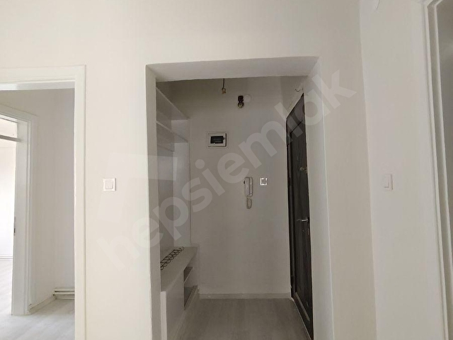 SULUKÖPRÜDE EMEK CADDESİNDE KİRALIK - Görsel 12
