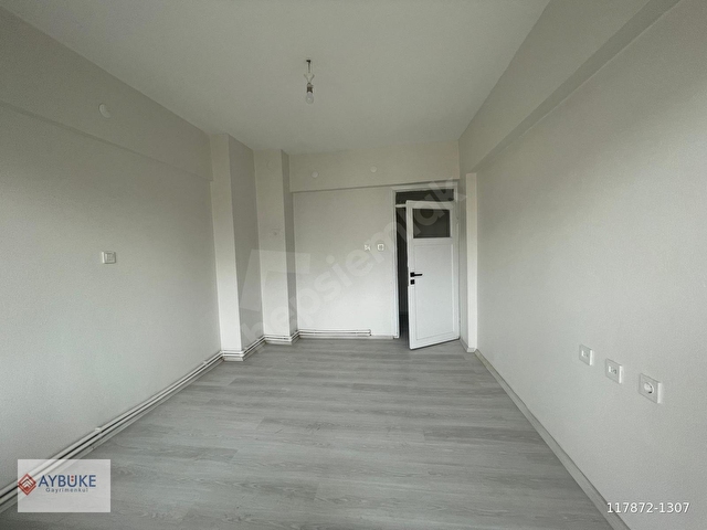 SULUKÖPRÜDE EMEK CADDESİNDE KİRALIK - Görsel 15