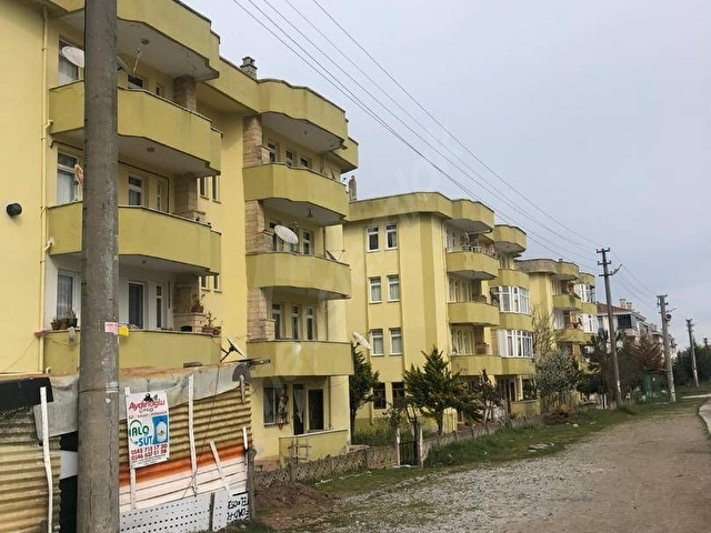 TEK TAPUDA 2 DAİRE 3+1 120M2 1+0 30M2 SİTE İÇİNDE YALIKENTSİTESİ - Görsel 23