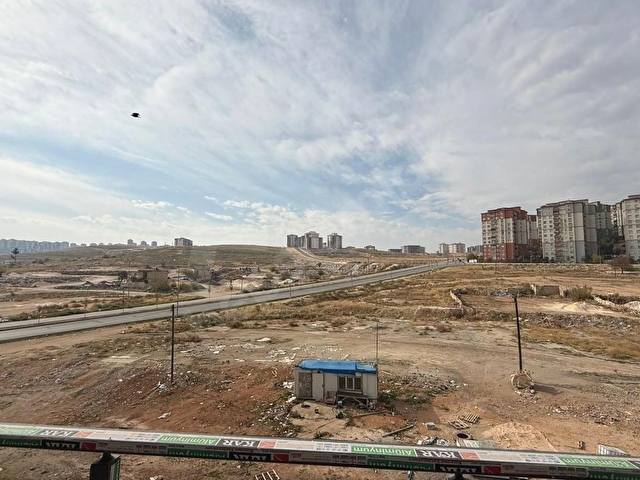 GEYLANİDE SIFIR OTURUMA HAZIR PARK CEPHE 3,5+1 LÜKS DAİRE - Görsel 17