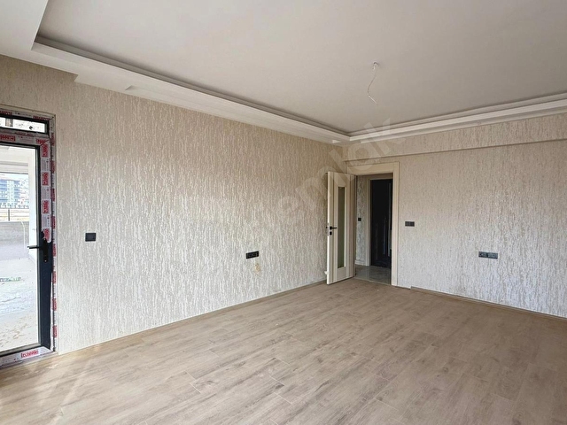 GEYLANİDE SIFIR OTURUMA HAZIR PARK CEPHE 3,5+1 LÜKS DAİRE - Görsel 8