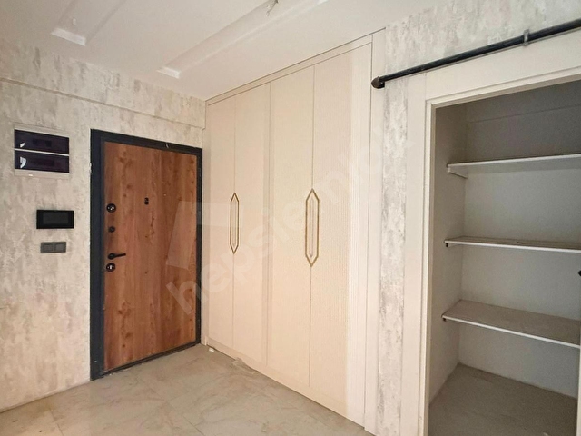 GEYLANİDE SIFIR OTURUMA HAZIR PARK CEPHE 3,5+1 LÜKS DAİRE - Görsel 5