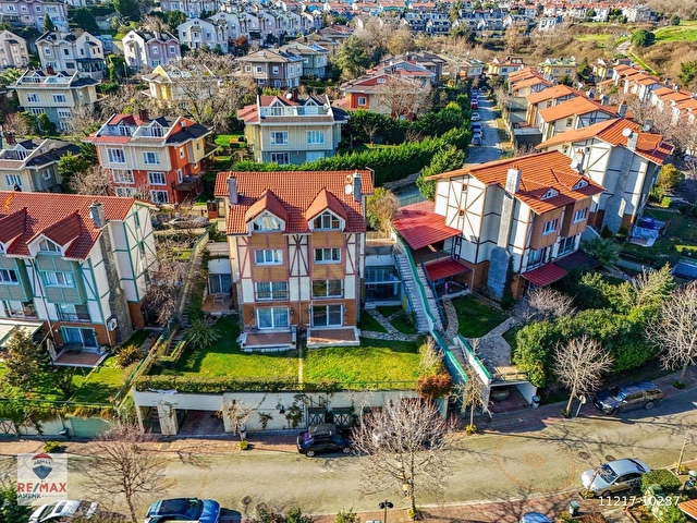 Zekeriyaköy Ormana Komşu, Asansörlü, Site İçinde Satılık Villa - Görsel 2