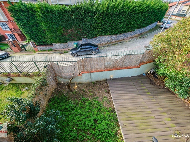 Zekeriyaköy Ormana Komşu, Asansörlü, Site İçinde Satılık Villa - Görsel 17