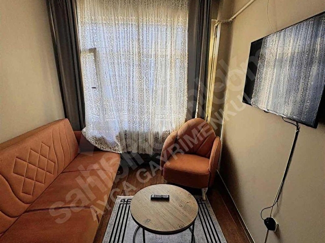 BAKIRKÖY CEVİZLİKTE KAT MÜLKİYETLİ 2+1 105M2 BOŞ SATILIK FIRSAT - Görsel 4