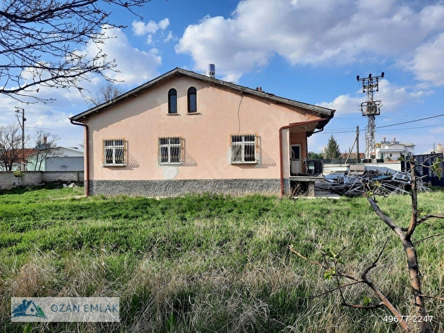DURUNDAY DA ÇALIKLI CAM CİVARI OZANDAN SATILIK MÜSTAKİL EV - Görsel 3