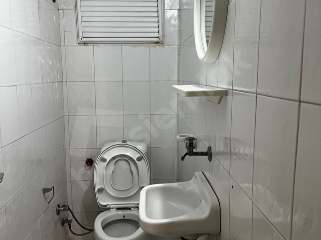 Sahibinden Bahçelievler Mahallesi’nde 3 + 1 kiralık ara kat daire - Görsel 4