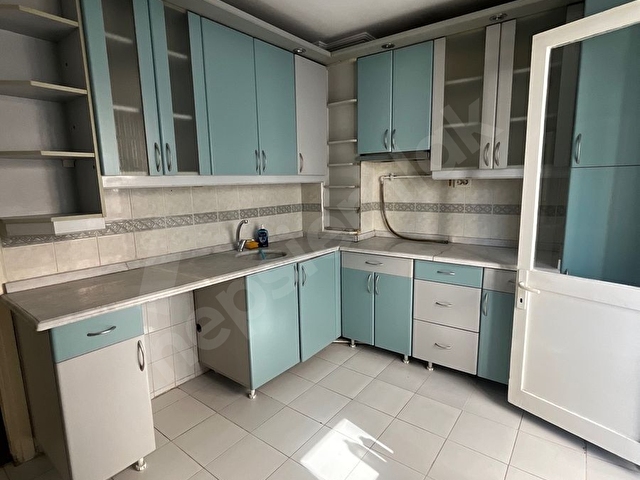 Sahibinden Bahçelievler Mahallesi’nde 3 + 1 kiralık ara kat daire - Görsel 15