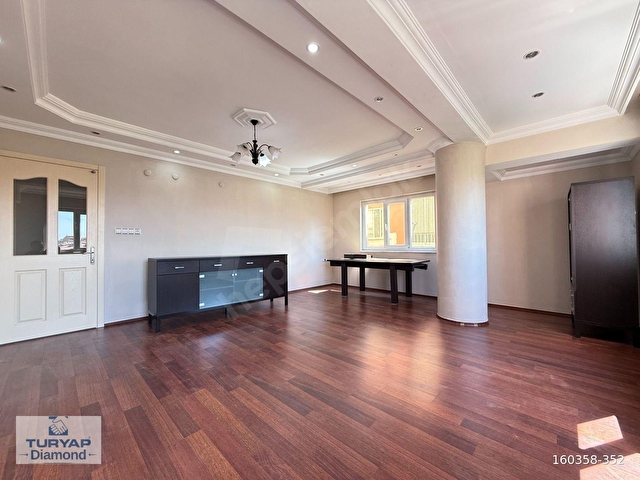 TURYAP DIAMOND dan EMEK CADDESİ PARK MANZARALI KİRALIK 3+1 DAİRE - Görsel 6