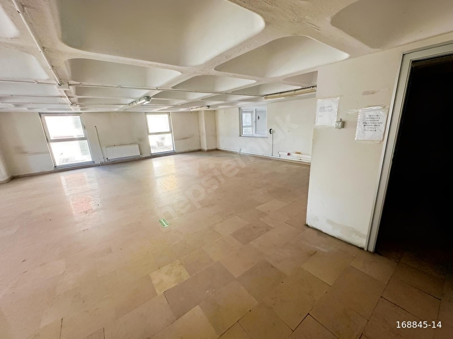 BEYLİKDÜZÜ OSBDE MÜSTAKİL 6.250 M² KİRALIK 2 KATLI BOŞ FABRİKA - Görsel 11