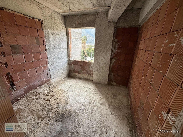 YEŞİLLİKLER İÇİNDE ÖNÜ AÇIK SATILIK KULLANIŞLI VE LÜKS 1+1 DAİRE - Görsel 15