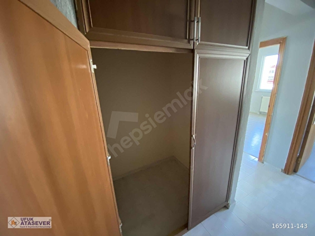UFUKATASEVER GAYRİMENKULDEN İSTASYONDA SATILIK 3+1 İSKANSIZDAİRE - Görsel 30