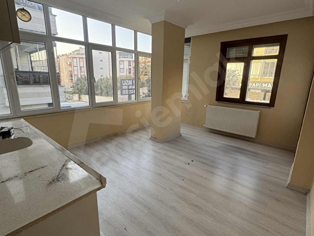 İskele Merkez Yalı Üstü 2+1 Kiralık Ferah Daire