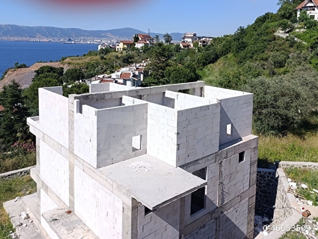 Kocaeli Halidere de Ful Deniz Manzaralı Tripleks Villa. - Görsel 18