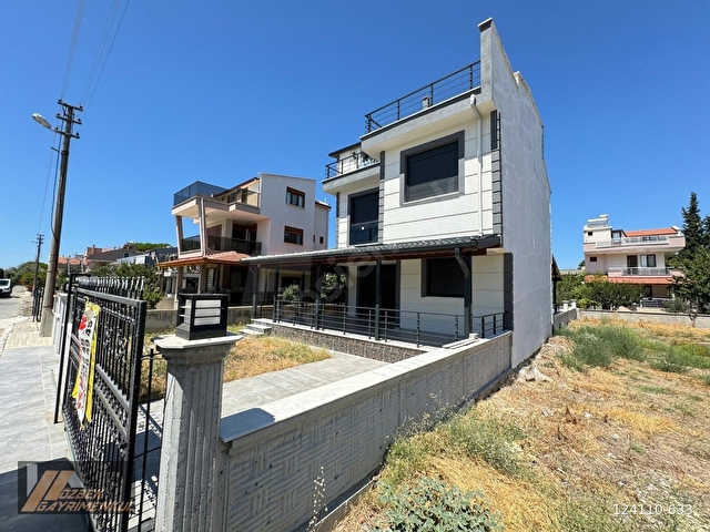 İzmir Dikili Salihleraltı Gülkent Migrosa Yakın Satılık 5+1Villa - Görsel 24