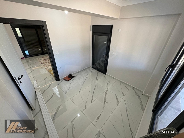 İzmir Dikili Salihleraltı Gülkent Migrosa Yakın Satılık 5+1Villa - Görsel 13