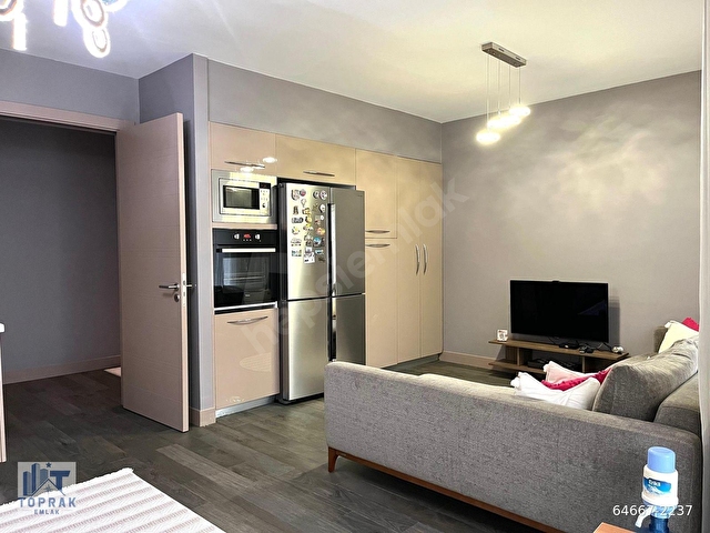 TOPRAK EMLAKTAN PARK BATI SİTESİ ARA KAT / 200m2 / SATILIK 4+1 - Görsel 8