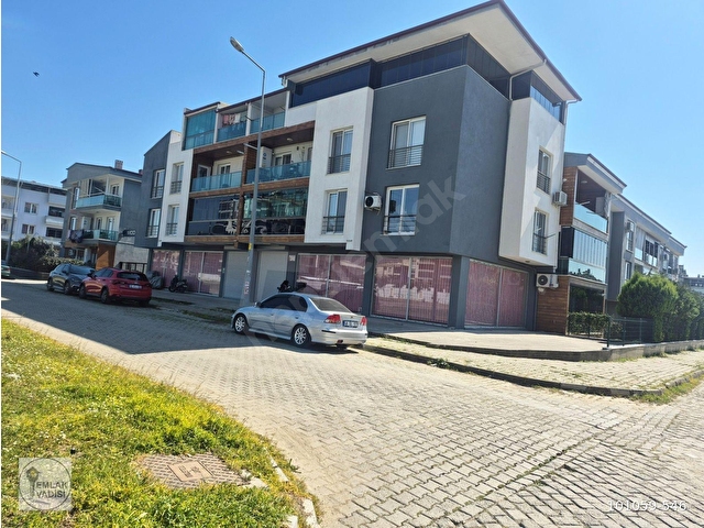 ŞİRİNEVLER MAH.DE SİTE İÇİNDE 2+1 SATILIK DAİRE - Görsel 2