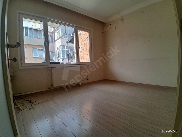 GEZER EMLAKtan Halıcılar Caddesinde 135m2 / 3+1 Ofis Katı - Görsel 20