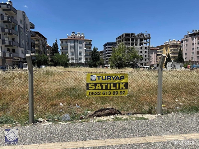 SARIGÜLLÜK MAH. ZÜBEYDE HANIM BUL. 1586 m2 SATILIK ARSA - Görsel 12
