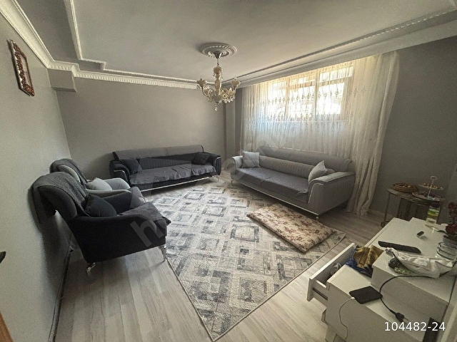 METROYA YAKIN 2+1 80M2 BAHÇEKAT DAİRE GÖRÜLMEYE DEĞER - Görsel 5