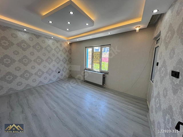 İSTİKLALDE CADDE ÜZERİ FUL BAKIMLI ARA KAT 3+1 KATTAN BÖLME DAİ - Görsel 16