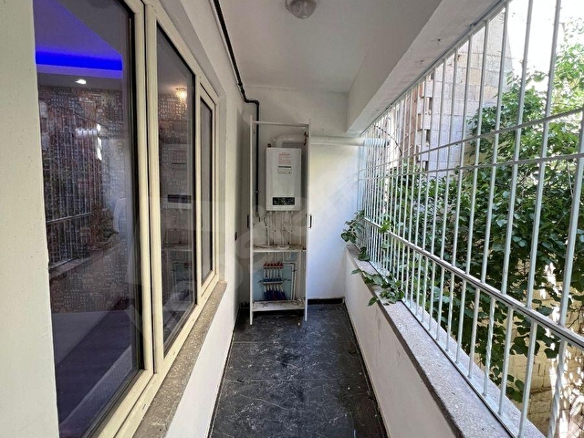 İSTİKLALDE CADDE ÜZERİ FUL BAKIMLI ARA KAT 3+1 KATTAN BÖLME DAİ - Görsel 3