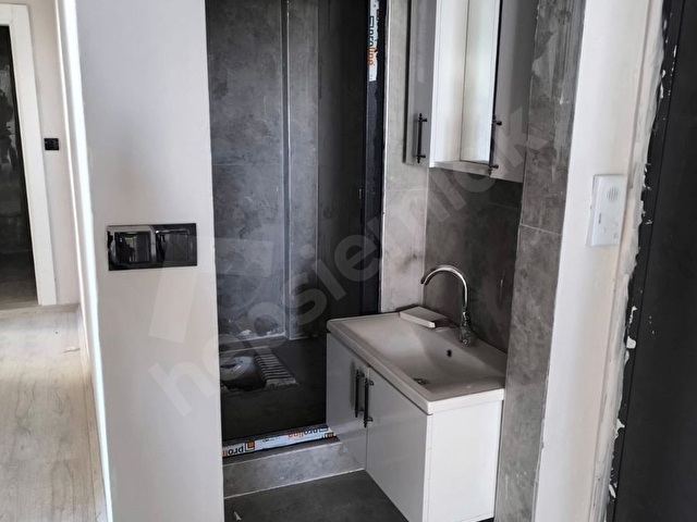 Merkezi Konumda Site İçinde Sıfır Boş Daire - Görsel 5