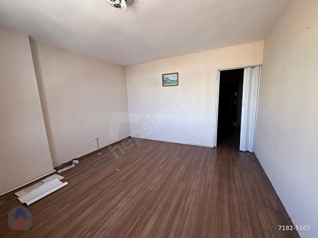 INVEST/LAKE DEN SALİMBEY PASAJINDA 40M2 KİRALIK OFİS
