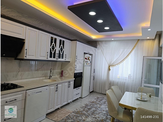 EMLAK DÜNYASI GYM EMN MÜD ARK LÜX 3+1 DAİRE