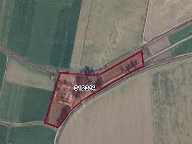 MENEMEN DE 30259 M2 SATILIK ÇİFTLİK
