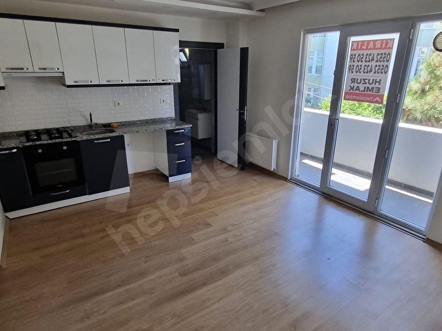 Tekirdağ Süleymanpaşa Cumhuriyet Mahallesinde Kiralık 1+1 Daire - Görsel 13