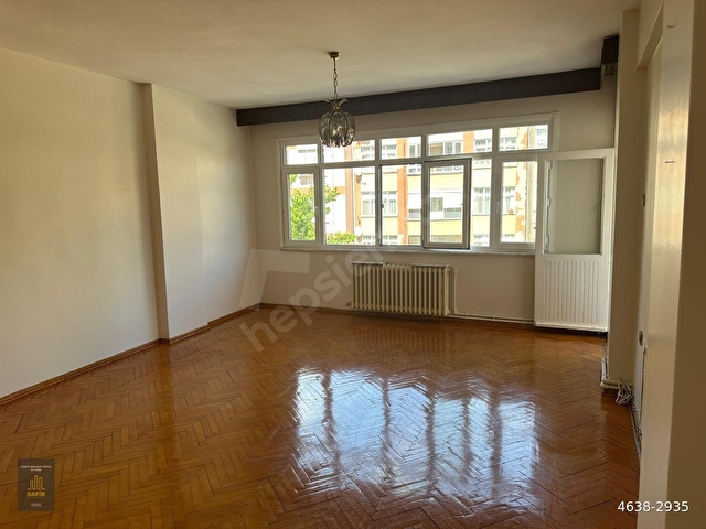 BAKIRKÖY ZUHURAT BABA da KOMBİLİ 150m2 3+1 KİRALIK DAİRE
