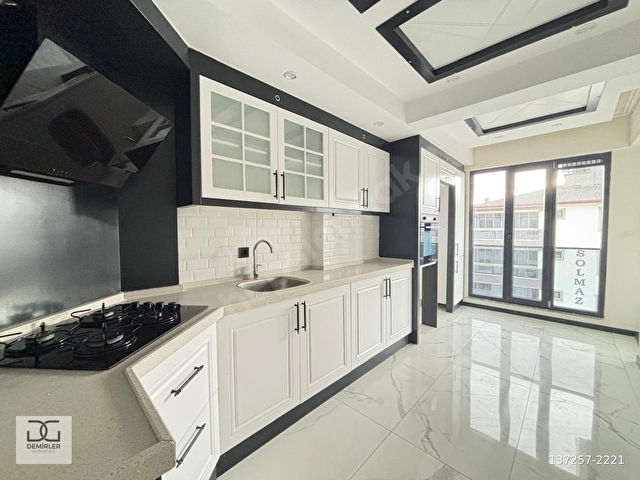 DEMİRLERDEN YENİŞAFAKTA FERAH 2+1 SATILIK DAİRE - Görsel 3