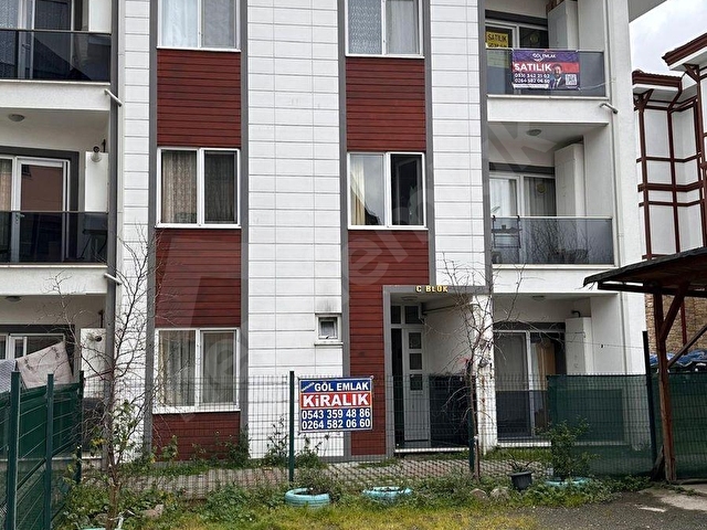 SAPANCA GÖL EMLAKTAN SİTEDE 1+1 SATLIK 2. KAT DAİRE