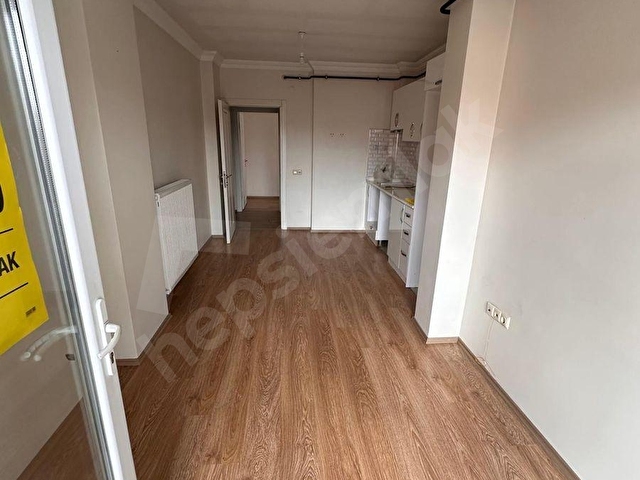 SAPANCA GÖL EMLAKTAN SİTEDE 1+1 SATLIK 2. KAT DAİRE - Görsel 14