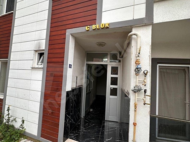 SAPANCA GÖL EMLAKTAN SİTEDE 1+1 SATLIK 2. KAT DAİRE - Görsel 22
