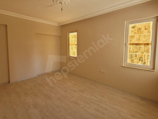 160 m² Geniş 3+1 Daire Full Tadilatlı, Krediye Uygun - Görsel 2