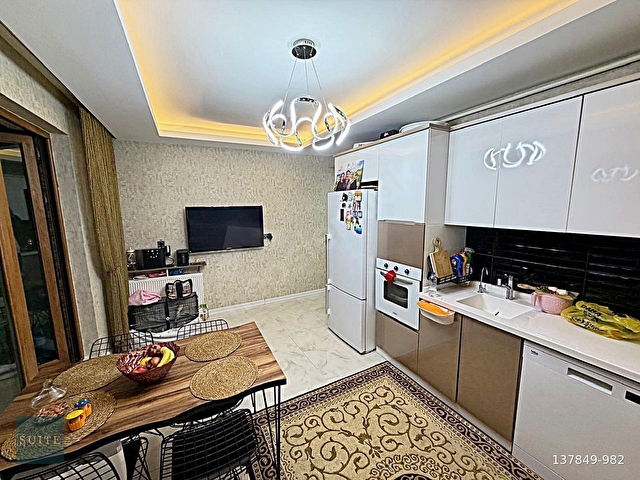 OVACIKTA SİTE KONSEPTLİ 140m2 FULL LÜX YAPILI 3.5+1 SATILIK ! - Görsel 5